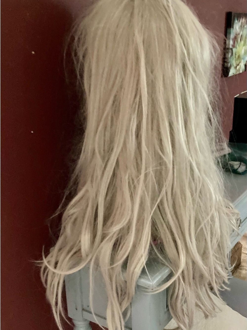 Amazon Long Wavy Lace Front Wig - Platinum Blonde/Gray - Picture 2 of 2